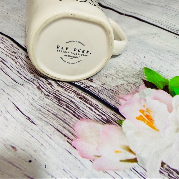 NEW RAE DUNN GIRL BOSS COFFEE MUG - Picture 3 of 4